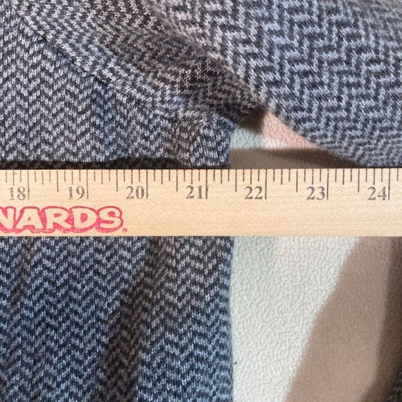 Bendetta B Cardigan Women's Sz M Grey Made in Italy Soft Wool Blend Herringbone‎ - Picture 7 of 12
